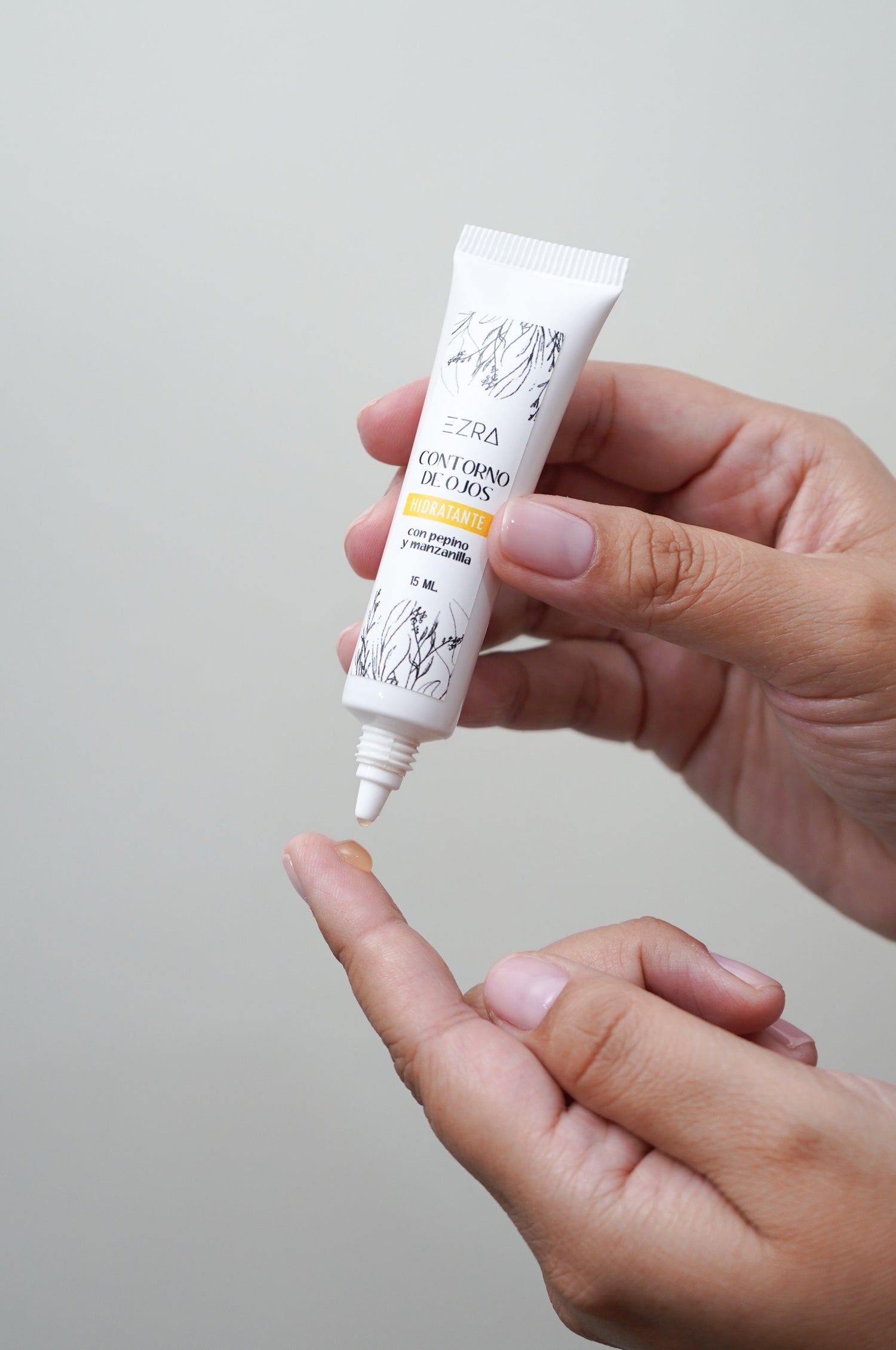 CONTORNO DE OJOS HIDRATANTE